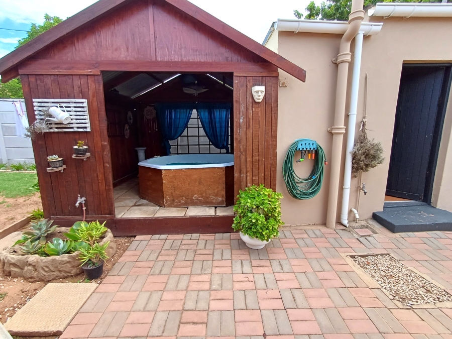 3 Bedroom Property for Sale in Mosel Eastern Cape